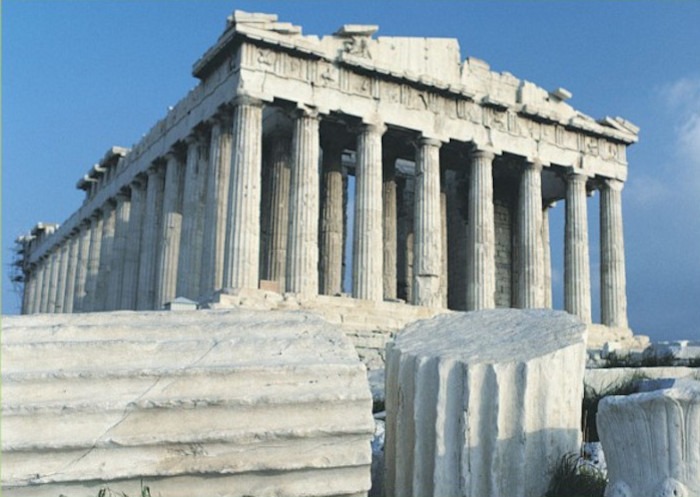 Le parthénon en grèce